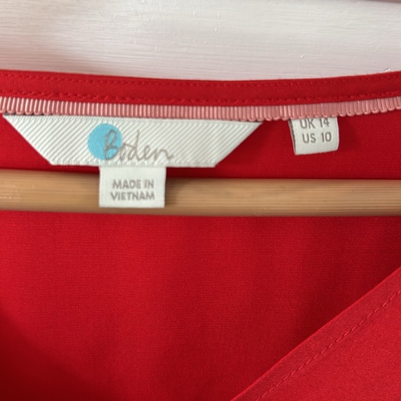 Boden red silk blend bell sleeve blouse sz 10 - Picture 4 of 7